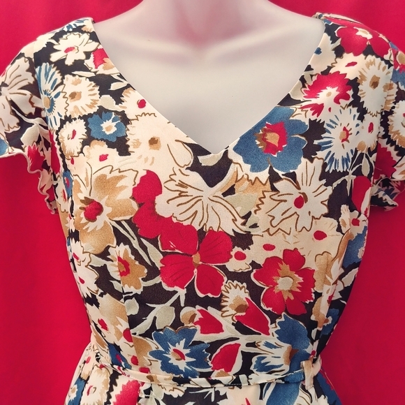 Jane Alexander by Design floral dress - Picture 2 of 8